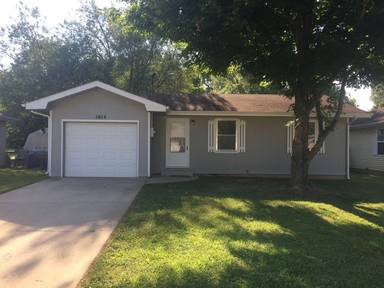 Main picture of 1044 S Colgate Ave