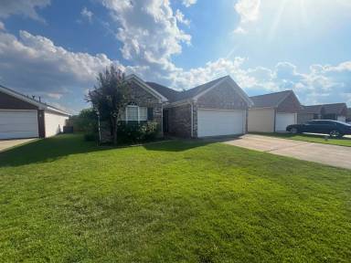 Main picture of 4976 Ross Cir