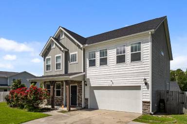 Main picture of 112 Moss Creek Dr