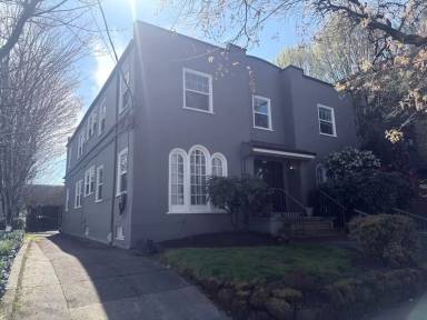 Main picture of 1936 NW Raleigh St