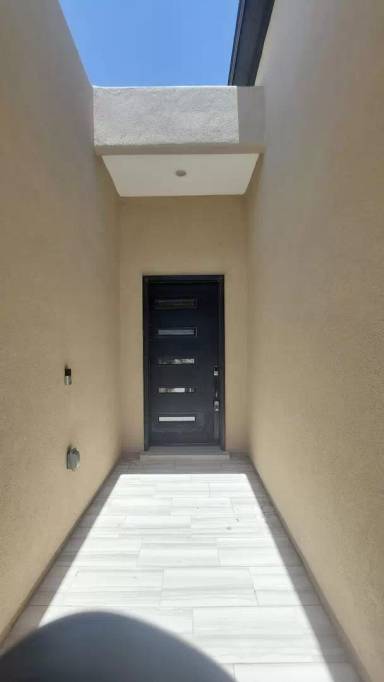 Main picture of 12349 Desert Wolf Ave