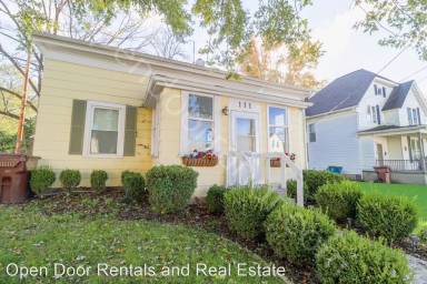 Main picture of 111 W 17th St