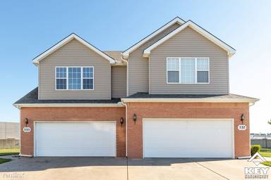 Main picture of 529 N Bristol Ct