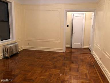 Main picture of 4530 Broadway