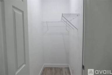 Main picture of 600 Weldon St