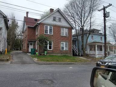 Main picture of 108 Livingston 110 St