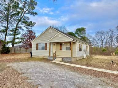 Main picture of 1601 Levee Rd