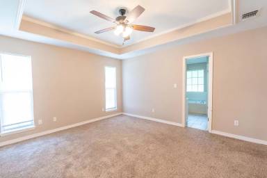 Main picture of 5822 Gold Crest Dr