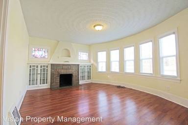 Main picture of 2600 E 20th St