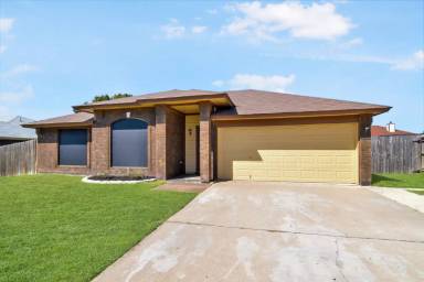 Main picture of 4215 Rifle Dr