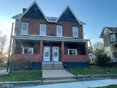 Main picture of 427 Library Ave
