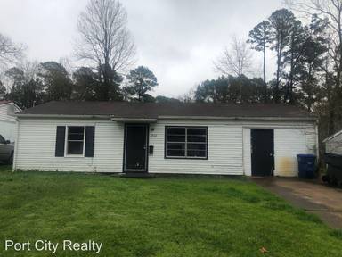 Main picture of 2533 Crape Myrtle St