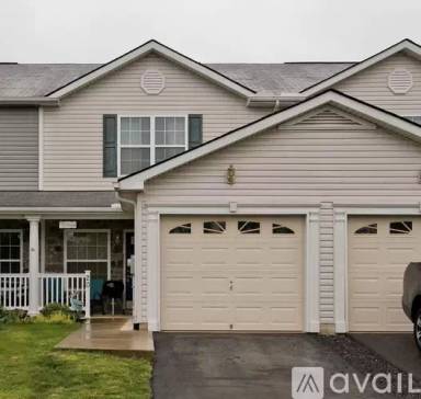 Main picture of 20 McGlynn Ln