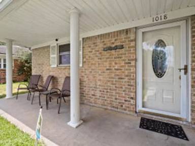 Main picture of 1018 Meadow Brook St