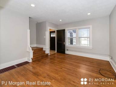 Main picture of 3305 Webster St