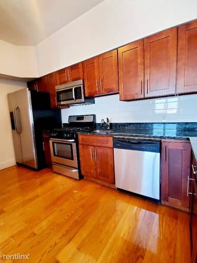 Main picture of 125 43rd St