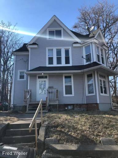 Main picture of 709 11th Street a