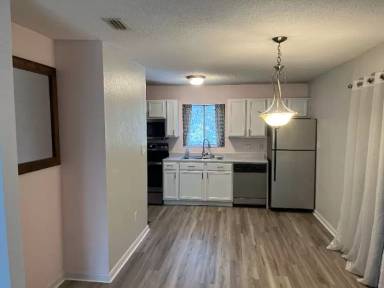 Main picture of Hawthorne Reserve Apartments