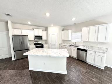 Main picture of 780 Morgans Treasure Rd