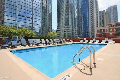 Main picture of One Superior Place Apartments