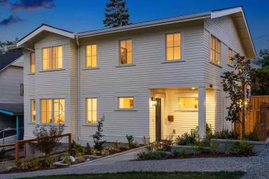 Main picture of 4402 Letitia Ave S
