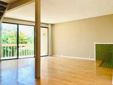 Main picture of 7327 Draper Ave