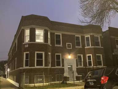 Main picture of 6601 S Bishop St