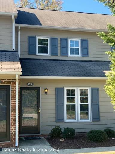 Main picture of 2519 Hitchcock Dr