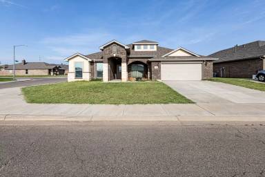 Main picture of 9308 Trenton Ave