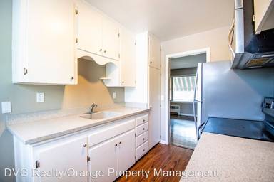 Main picture of 617 S 35th St