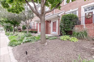 Main picture of 160 Allenhurst Ave