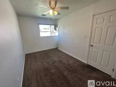 Main picture of 328 E Dunbar Dr