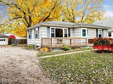 Main picture of 9059 Fifth St