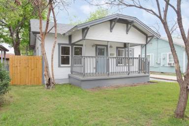 Main picture of 1127 Gibbs