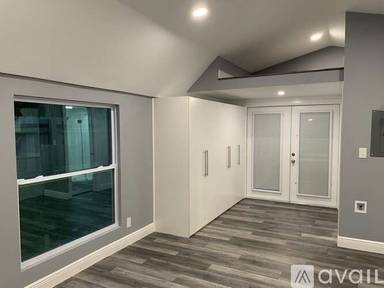 Main picture of 2145 NE 4th Way