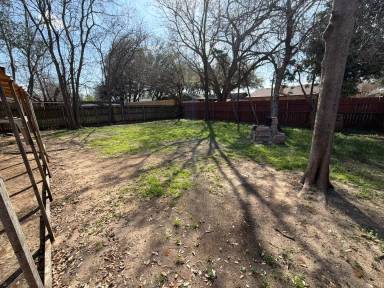 Main picture of 1825 Southstone Ln