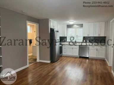 Main picture of 2049 S 308th St