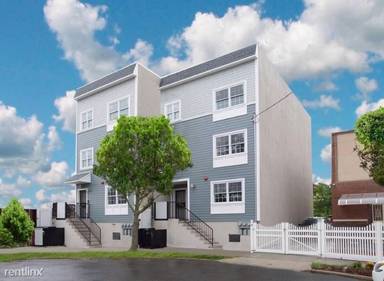 Main picture of 3566 Canal Ave