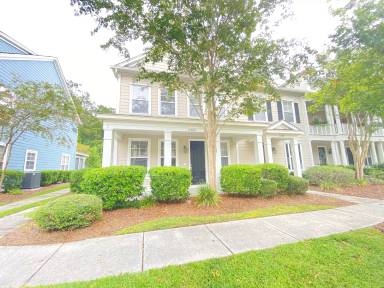 Main picture of 2384 Kings Gate Ln