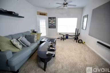 Main picture of Villas At Hermann Park