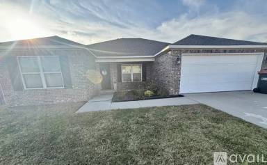 Main picture of 329 Colton St