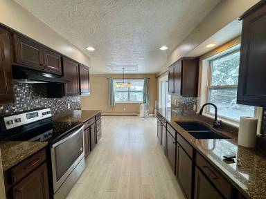 Main picture of 108 W 15th Ave