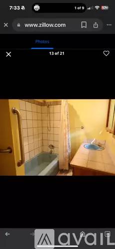 Main picture of 10613 SW 133rd St