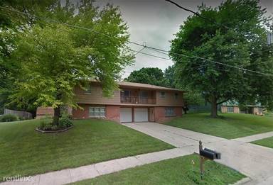 Main picture of 6615 Holcomb Ave