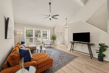 Main picture of 1478 Diamond Blvd