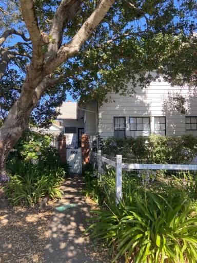 Main picture of 800 B St