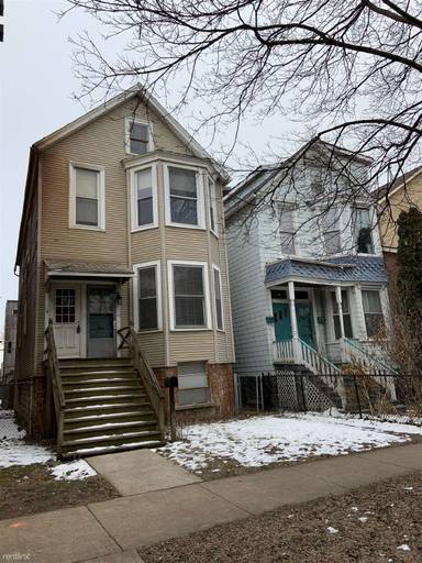 Main picture of 3409 N Bosworth Ave