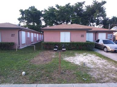 Main picture of 2609 NW 31st St