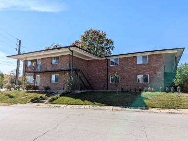 Main picture of 10291-301 Medallion Dr