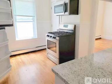 Main picture of 265 Broadway
